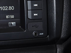 2014款 1.5L 手动 舒适型 5座