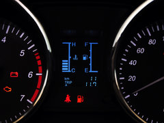 2014款 1.5L 手动 舒适型 5座