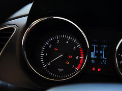 2014款 1.5L 手动 舒适型 5座