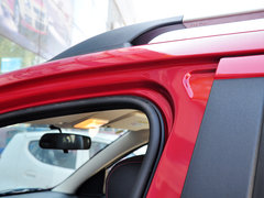 2014款 1.5L 手动 舒适型 5座