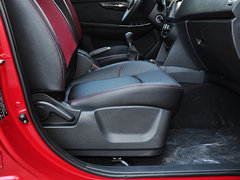 2014款 1.5L 手动 舒适型 5座
