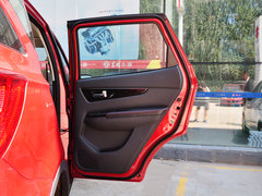 2014款 1.5L 手动 舒适型 5座