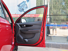 2014款 1.5L 手动 舒适型 5座