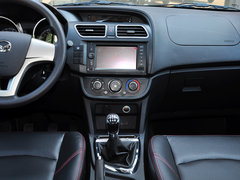 2014款 1.5L 手动 舒适型 5座