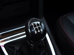 2014款 1.5L 手动 舒适型 5座