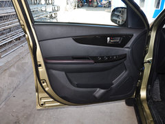 2014款 1.5L 手动 舒适型 5座