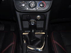 2014款 1.5L 手动 舒适型 5座