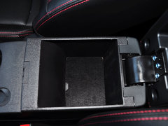 2014款 1.5L 手动 舒适型 5座