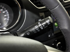 2014款 1.5L 手动 豪华型 5座