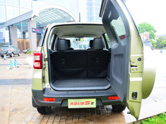 2014款 1.5L 手动 尊贵型 5座