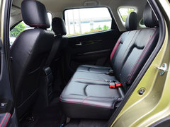 2014款 1.5L 手动 尊贵型 5座