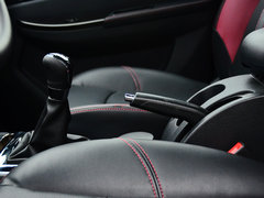 2014款 1.5L 手动 尊贵型 5座