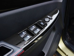2014款 1.5L 手动 尊贵型 5座