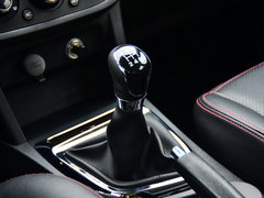 2014款 1.5L 手动 尊贵型 5座