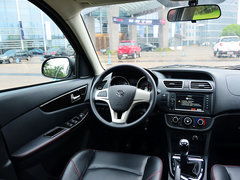 2014款 1.5L 手动 尊贵型 5座