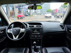 2014款 1.5L 手动 尊贵型 5座