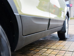 2014款 1.5L 手动 尊贵型 5座