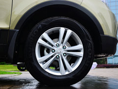 2014款 1.5L 手动 尊贵型 5座