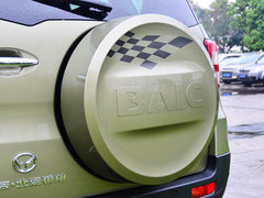 2014款 1.5L 手动 尊贵型 5座