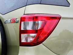 2014款 1.5L 手动 尊贵型 5座