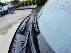 2014款 1.5L 手动 尊贵型 5座