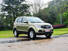 2014款 1.5L 手动 尊贵型 5座