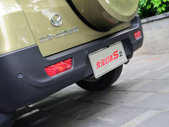 2014款 1.5L 手动 尊贵型 5座