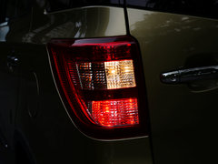 2014款 1.5L 手动 尊贵型 5座