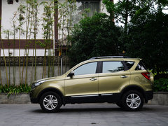 2014款 1.5L 手动 尊贵型 5座