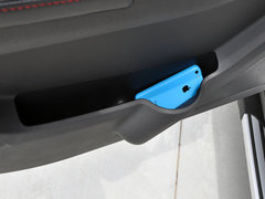 2014款 1.5L 手动 舒适型 7座