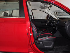 2014款 1.5L 手动 舒适型 7座