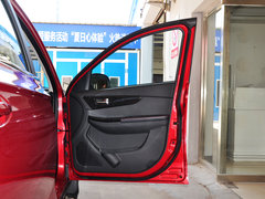 2014款 1.5L 手动 舒适型 7座