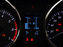 2014款 1.5L 手动 舒适型 7座