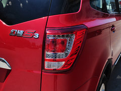 2014款 1.5L 手动 舒适型 7座