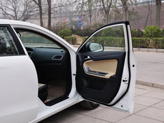 2014款 1.6L 手动 舒适型