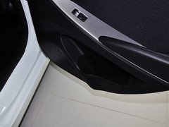 2014款 1.4L 自动 GLX