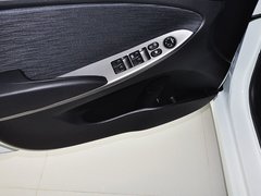 2014款 1.4L 自动 GLX