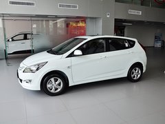 2014款 1.4L 自動 GLX