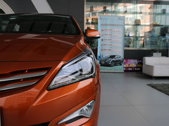 2014款 1.6L 自动 TOP