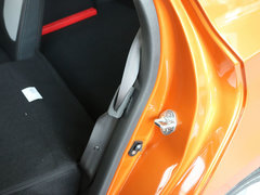 2014款 1.6L 自动 TOP