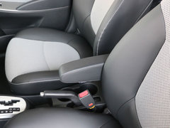 2014款 1.6L 自动 TOP