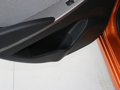 2014款 1.6L 自动 TOP
