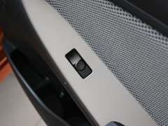 2014款 1.6L 自动 TOP