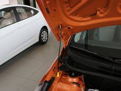 2014款 1.6L 自动 TOP