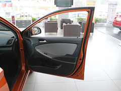 2014款 1.6L 自动 TOP
