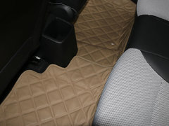 2014款 1.6L 自动 TOP