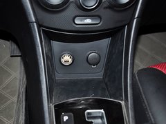 2014款 1.6L 自动 TOP