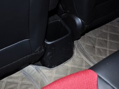 2014款 1.6L 自动 TOP
