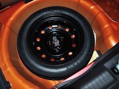 2014款 1.6L 自动 TOP
