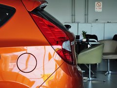 2014款 1.6L 自动 TOP